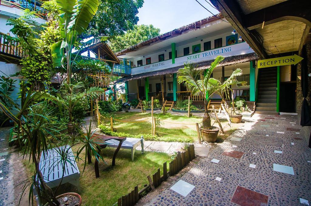 Jeepney Hostel And Kite Resort Balabag  Dış mekan fotoğraf