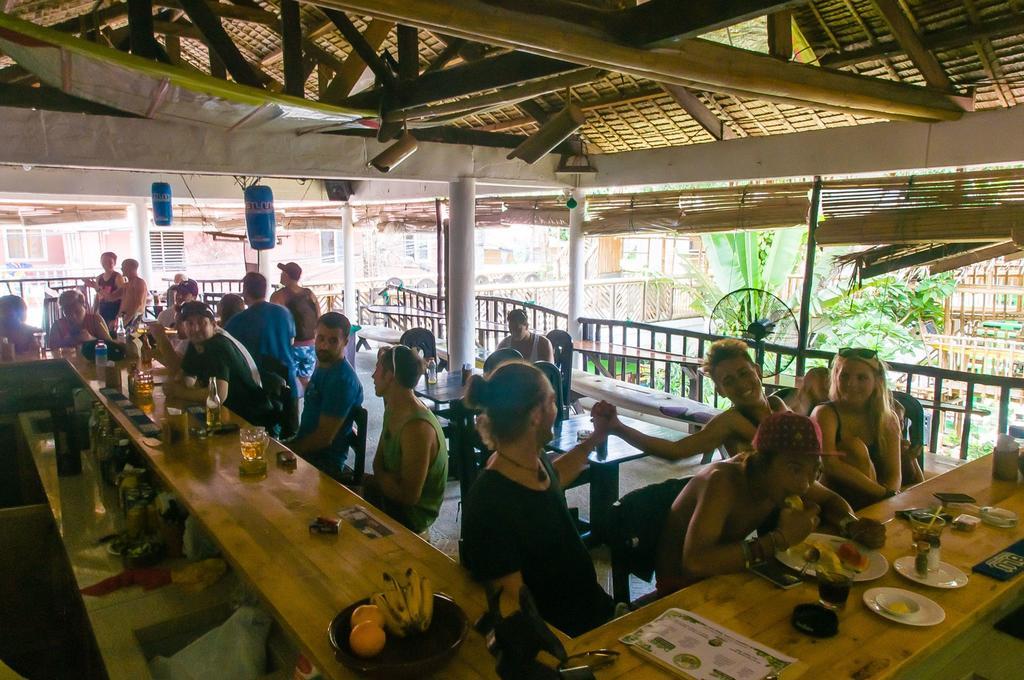 Jeepney Hostel And Kite Resort Balabag  Dış mekan fotoğraf