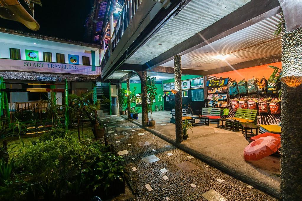 Jeepney Hostel And Kite Resort Balabag  Dış mekan fotoğraf