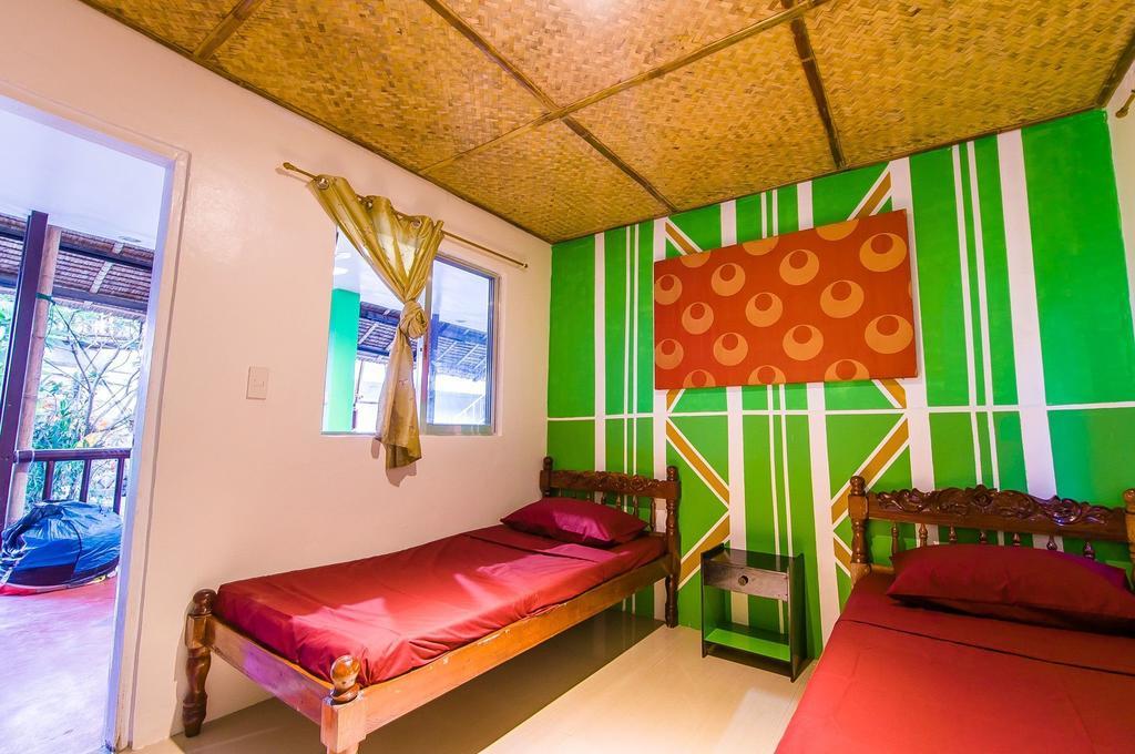 Jeepney Hostel And Kite Resort Balabag  Dış mekan fotoğraf