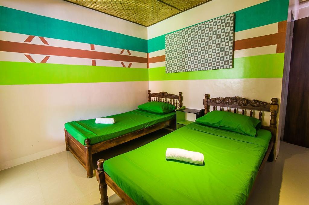 Jeepney Hostel And Kite Resort Balabag  Dış mekan fotoğraf