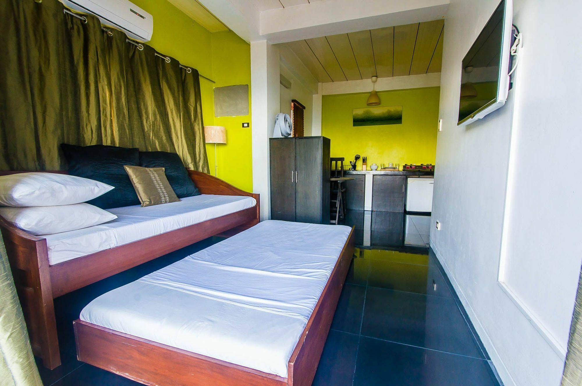 Jeepney Hostel And Kite Resort Balabag  Dış mekan fotoğraf